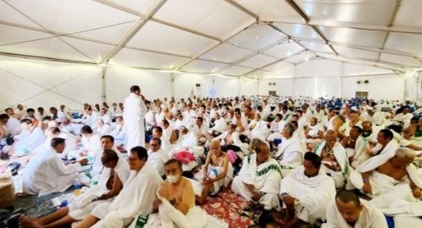 Suasana jemaah ahji Indonesia melakukan wukuf di Arafah, Arab Saudi. Foto: Kemenag.go.id.