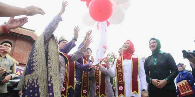 Pj Gubernur Sumsel, Elen Setiadi meresmikan gedung Palang Merah Indonesia (PMI) Kabupaten Ogan Komering Ulu (OKU), Senin (29/7/2024) siang. Foto: Humas Pemprov Sumsel.
