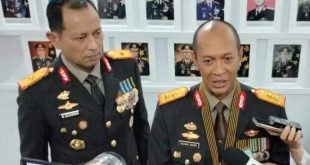 Kapolda Sumsel Irjen Pol Albertus Rachmad Wibowo diwawancarai wartawan usai HUT Bhayangkara di Mapolda Sumsel. Senin (1/7/2024).Foto: Sumselheadline/Ela.