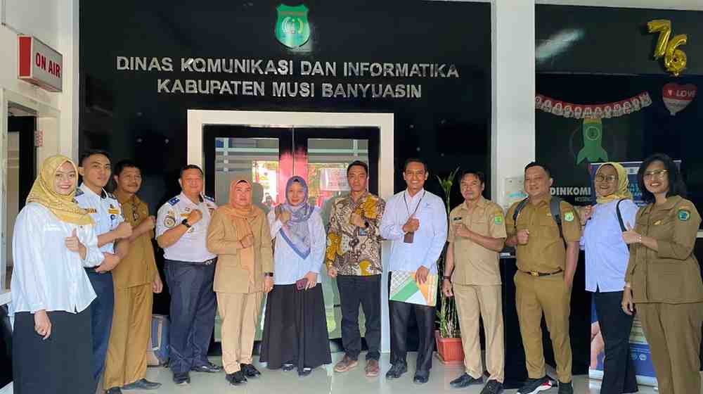 Kadin Kominfo Muba, Herryandi Sinulingga APn mengikuti kegiatan Badan Pusat Statistik selaku Pembina data Statistik sektoral, kegiatan Evaluasi Penyelenggaraan Statistik Sektoral (EPSS), Selasa (16/7/2024). Foto: Kominfo Muba.
