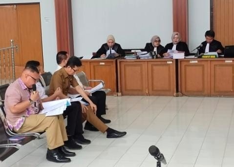 Para saksi yang hadir pada sidang kasus penjualan aset Prmprov di Yogyakarta, Senin (29/7/2024). Foto: Sumselheadline/Ela.