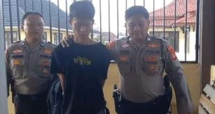 Deni Setiawan (23) dibekuk karena mencur hp di Pasar 16 Ilir Palembang, Rabu (17/7/2024). Foto: Sumselheadline/Ela.