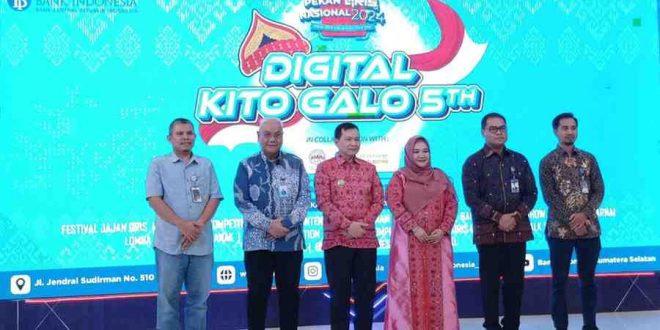 Pj Gubernur Sumsel, Elen Setiadi pada cara Opening Ceremony Digital Kito Galo 5th 2024, bertempat di Main Atrium, Palembang Indah Mall (PIM) Palembang, Jumat (23/8/2024) petang. Foto: Humas Pemprov Sumsel.