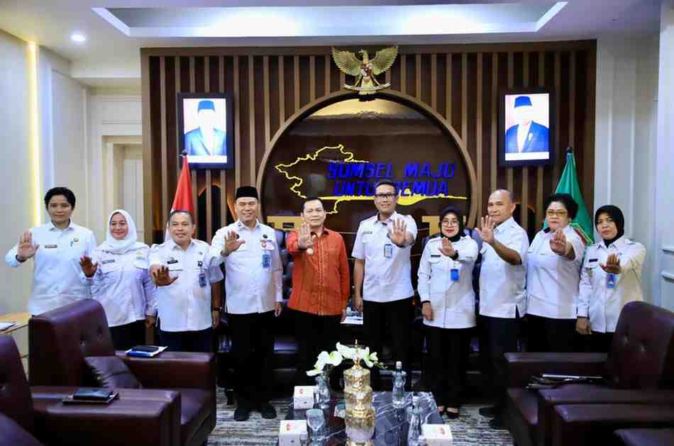 Jajaran pengurus BNN Sumsel bersilaturrrahim ke Pj Gubernur Sumsel, Elen Setiadi, Kamis (22/8/2024). Foto: Humas Pemprov Sumsel.
