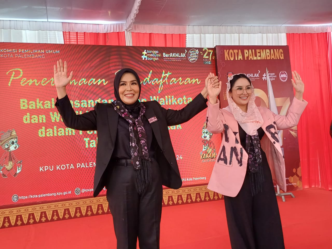 Fitrianti Agustinda dan Nandriani Oktarina. Foto: Sumselheadline/Pitria.
