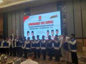 Para Ketua DPD PKS se-Sumsel deklarasi berjuang untuk kemenangan HDCU pada Pilkada 2024. Foto: Sumselheadline/ust.