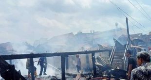 Puing-puing rumah yang terbakar di 10 Ulu Palembang, Jumat (30/8/2024). Foto: Sumselheadline/Ela.