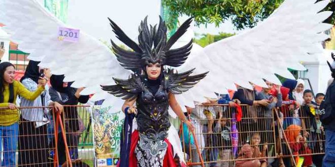 Suasana karnaval budaya di Kota Sekayu, Kamis (26/9/2024). Foto: Kominfo Muba.