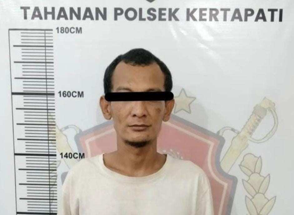 Beni Santoso, pelaku penganiyaan sopir truk di Kertapati, ditangkap polisi, Ravu (4/9/2024). Foto: Dok Polisi.
