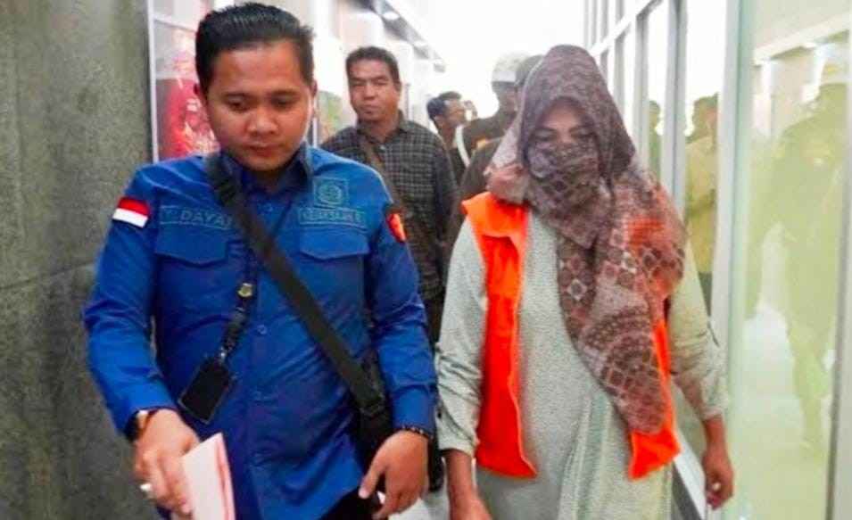 Salah satu tersangka kasus dugaan korupsi PTSL. Foto: Dok Sumselheadline.