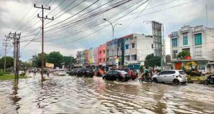 Salah satu titik langganan banjir di Palembang. Foto: Dok Sumselheadline.
