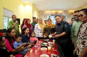 Pj Walikota Palembang, A Damenta melaunching Dapur Sehat di Kecamatan Ilir Timur (IT) 1 Palembang, Kamis (31/10/2024). Foto: Kominfo Palembang.