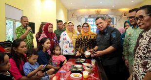 Pj Walikota Palembang, A Damenta melaunching Dapur Sehat di Kecamatan Ilir Timur (IT) 1 Palembang, Kamis (31/10/2024). Foto: Kominfo Palembang.