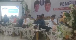 Cagub Sumsel, Herman Deru saat meresmikan Tim Kemenangan Kota (TKK) HDCU Kota Prabumulih, Rabu (16/10/2024). Foto: Tim HDCU.
