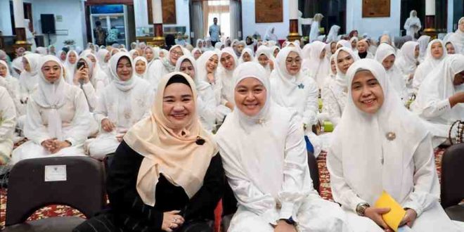 Suasana pengajian di Griya Agung, Palembang, Jumat (25/10/2024). Foto: Humas Pemprov Sumsel.