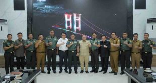 Pj Walilkota Palembang, A Damenta saat silaturrahim dengan jajaran Kodam II Sriwijaya. Foto: Kominfo Palembang.