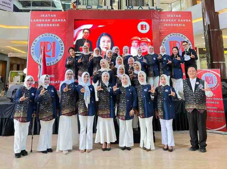 Para pengurus Ikatan Langkah Dansa Indonesia (ILDI) Sumatera Selatan (Sumsel) periode 2024-2028. Foto: Sumselheadline/Pitria.