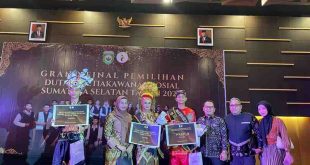 Perwakilan putri berhasil meraih juara I, sementara putra meraih juara III di malam grand final pemilihan Duta kesetiakawanan sosial yang berlangsung di Grand Ballroom Hotel Aston Palembang. Foto: Kominfo Muba.
