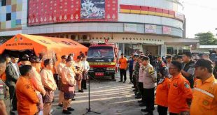 Penjabat (Pj) Gubernur Sumsel, Elen Setiadi SH. M.S.E melakukan peninjauan Posko Satuan Tugas Penanganan Kebakaran Hutan dan Lahan (Karhutla) Kota Prabumulih. Foto: Humas Pemprov Sumsel.