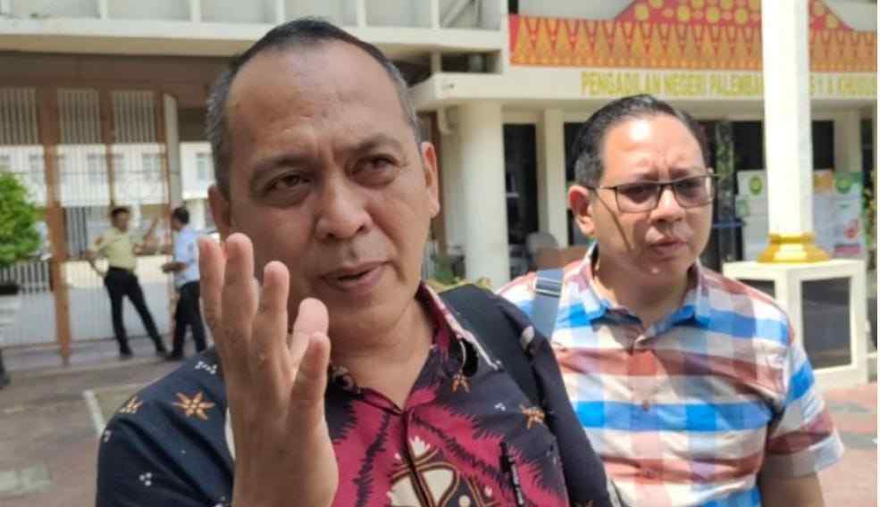 Husni Chandra, SH, MH, kuasa hukum terdakwa kasus IUP tambang batubara. Foto: Sumselheadline/Ela.
