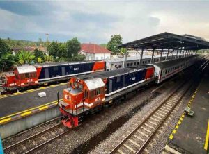 Kereta api di stasiun Kertapati Palembang. Foto: Dok Sumselheadline.