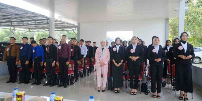 Para peserta audisi Kupik dan Kuyung 2024 di ruang Dispora Muba, Selasa (19/11/2024). Foto: Kominfo Muba.