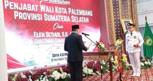 Cheka Virgowansyah dilantik sebagai Penjabat (PJ) Walikota Palembang oleh PJ Gubernur Sumatera Selatan (Sumsel) Elen Setiadi di Griya Agung, Jumat (29/11/2024). Foto: Sumselheadline/Pitria.