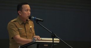Kepala Dinas Pendidikan (Disdik) Kota Palembang Adrianus Amri. Foto: Sumselheadline/Pitria.