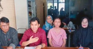 Arthulius, kuasa hukum keluarga korban BP, korban malapraktek oknbum bidan, Sabtu (21/12/2024). Foto: Sumselheadline/Ela.