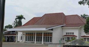 Ruma dinas Walikota Palembang yang saat ini sedang direnovasi, Senin (9/12/2024). Foto: Sumselheadline/Pitria.