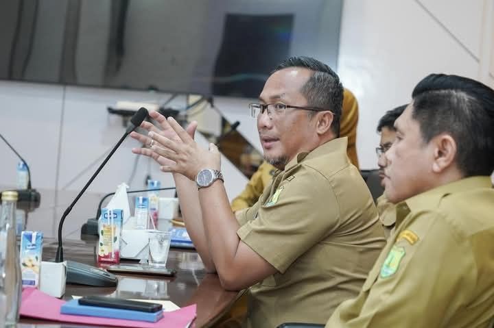 Kadinkes Muba, dr H Azmi Dariusmansyah. Foto: Kominfo Muba.