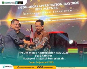 Dinas Tenaga Kerja dan Transmigrasi (Disnakertrans) Kabupaten Musi Banyuasin baru saja mencetak prestasi membanggakan dengan meraih penghargaan dari Pusat Pengembangan Sumber Daya Manusia Minyak dan Gas Bumi (PPSDM Migas). Foto: Dok Disnaker Muba.