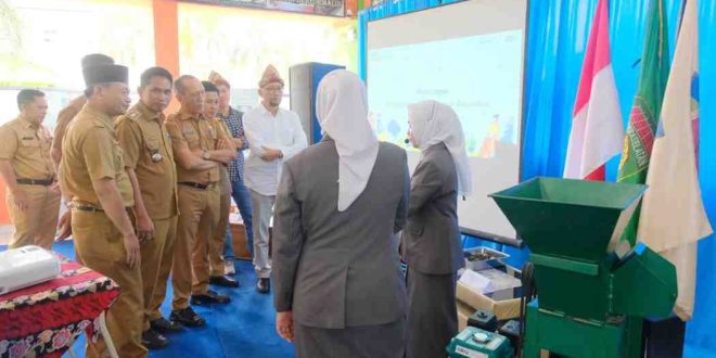 Tim dari Toyota Indonesia saat kunjungan ke SMAN 2 Sekayu, Selasa (14/1/2025). Foto: Kominfo Muba.