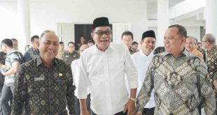 Bupati dan Wakil Bupati terpilih, M Toha dan Kyai Rohman bersam Pj Bupati Muba Sandi Fahlepi dan Sekda Apriyadi, Jumat (31/1/2025). Foto: Kominfo Muba.