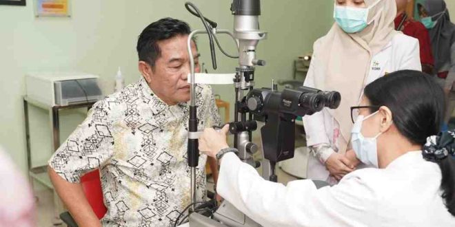 Bupati Muba terpilih, M Toha melakukan pemeriksaan kesehatan di RSUD Sekayu, Kamis (13/2/2025). Foto: Kominfo MUba.
