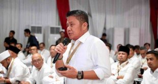 Gubernur Sumsel, Herman Deru saat bertanya pada paparan kebangsaan di Magelang. Foto: HUmas Pemprov Sumsel.