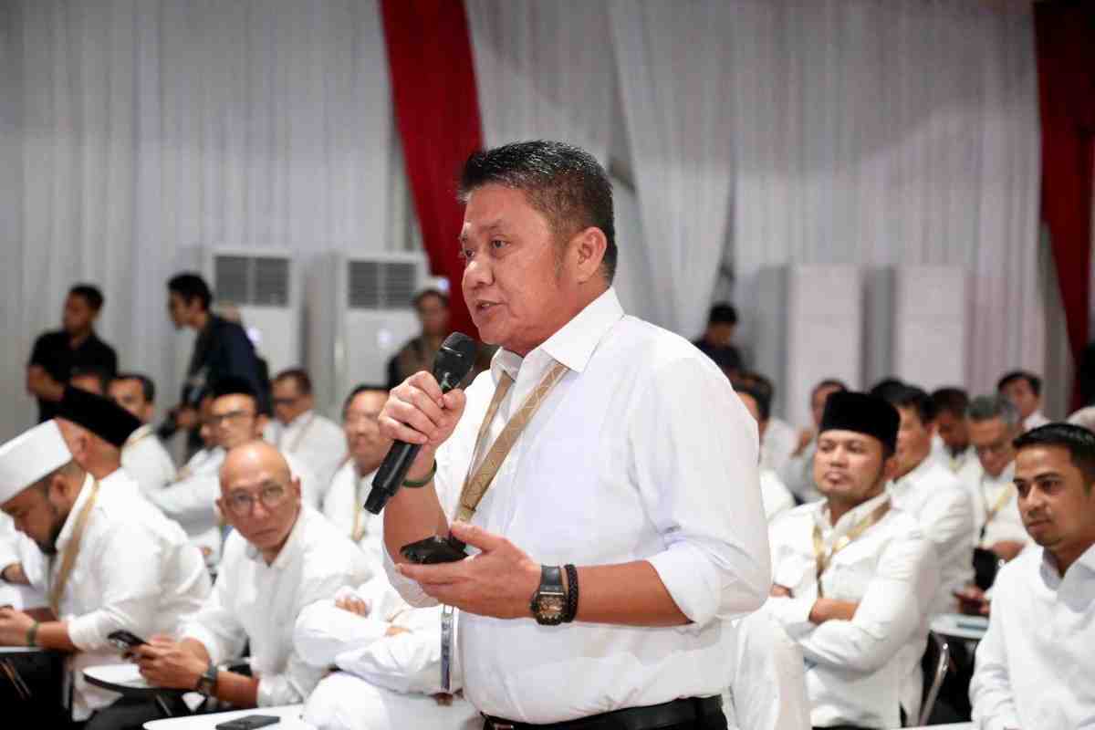 Gubernur Sumsel, Herman Deru saat bertanya pada paparan kebangsaan di Magelang. Foto: HUmas Pemprov Sumsel.