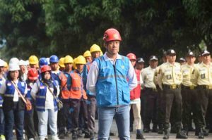 Para peserta apel bulanan K3 di halaman kantor PLN Persero UID S2JB, Selasa (11/2/2025). Foto: Humas Pemprov Sumsel.