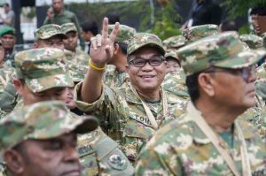 Bupati Muba, HM Toha bersemangat mengikuti retret kepala daerah di Magelang, Jumat (21/2/2025). Foto: Kominfo Muba.