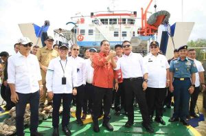 Gubernur Sumsel Herman Deru resmikan kapal ferry Leanpuri.