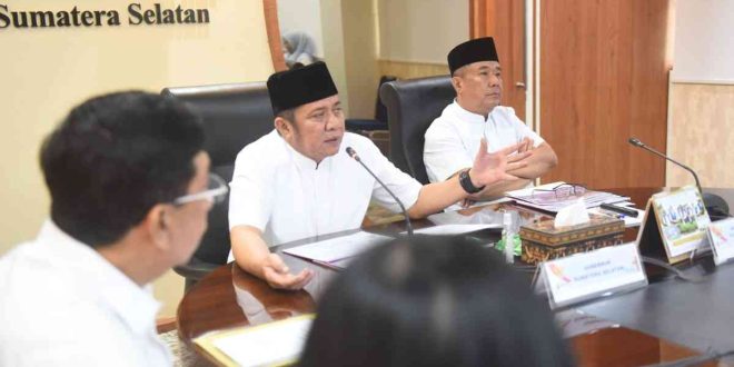 Gubernur Sumsel, Herman Deru saat menerima kunjungan Walikota Pagaralam, Rabu (26/3/2025). Foto: Humas Pemprov Sumsel.