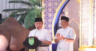 Gubernur Sumsel, Herman Deru dan Cik Ujang. Foto: Humas Pemprov Sumsel.
