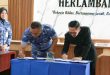 Walikota Palembang, Ratu Dewa dan Komandan Lanud Sri Mulyono Herlambang, Kolonel Pnb Rizaldy Efranza menandatangani surat hibah, Rabu (19/3/2025). Foto: Kominfo Palembang.