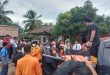 Warga dan tim BPBD Muba mengevakuasi jasad korban yang terbawa arus Sungai Musi, Selasa (18/3/2025). Foto: Kominfo Muba.