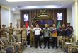 General Manager (GM) PT Perusahaan Listrik Negara (PLN) (Persero) Unit Induk Distribusi (IUD) Sumatera Selatan, Jambi, dan Bengkulu (S2JB), Adhi Herlambang beserta jajaran di Ruang Tamu Gubernur Sumsel, audiensi dengan Gubernur Sumsel Herman Deru. Selasa (18/3/2025). Foto: Humas Pemprov Sumsel.