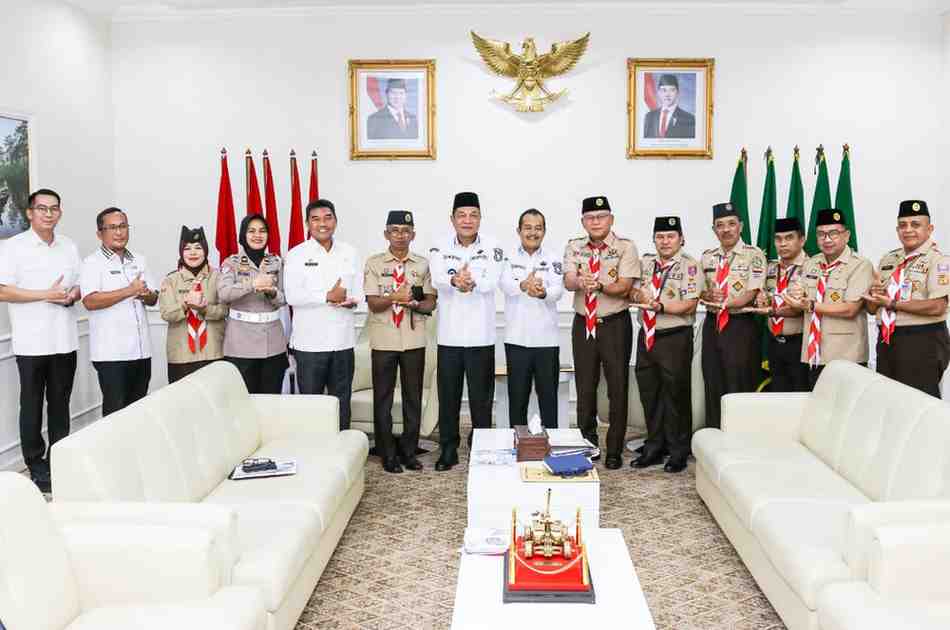 Bupati Muba, HM Toha menerima pengurus Kwartir Cabang (Kwarcab) Muba, Rabu (12/3/2025). Foto: Kominfo Muba.