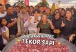 Suasana masak rencang di kuali raksasa dipelataran BKB Palembang. Foto: IG @willie27