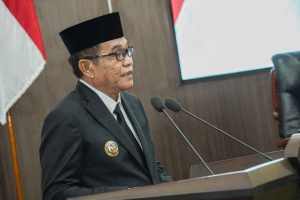 Bupati Muba, HM Toha saat pidato perdana pasca dilantik di DPRD Muba, Senin (3/3/2025). Foto: Kominfo Muba.