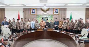 Para Camat se-Kabupaten Muba rapat koordinasi dengan Bupati Muba, HM Toha, Jumat (11/4/2025). Foto: Kominfo Muba.