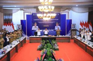 Gubernur Sumsel Herman Deru dan Wagub Cik Ujang menggelar rakor bersama instansi vertikal di Sumsel, Senin (14/4/2025). Foto: Humas Pemprov Sumsel.